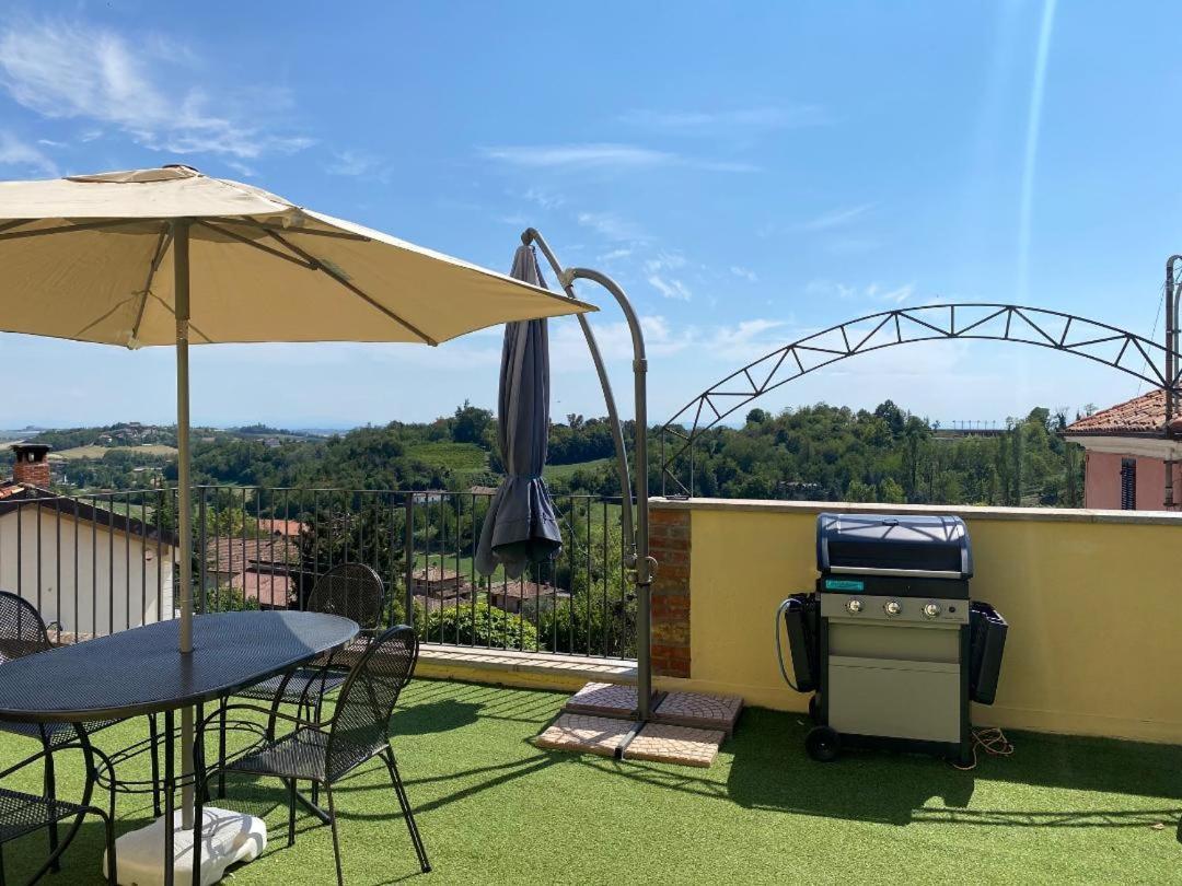 モンカルヴォ Terrazza Arciusヴィラ エクステリア 写真